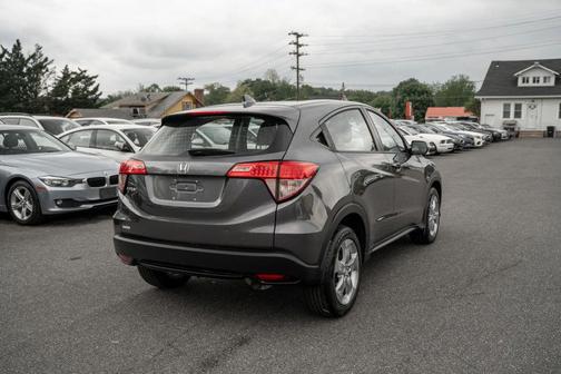 Modern Steel Metallic 2016 Honda HR-V LX