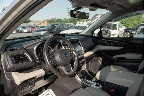 2019 Subaru Ascent Premium 8-Passenger