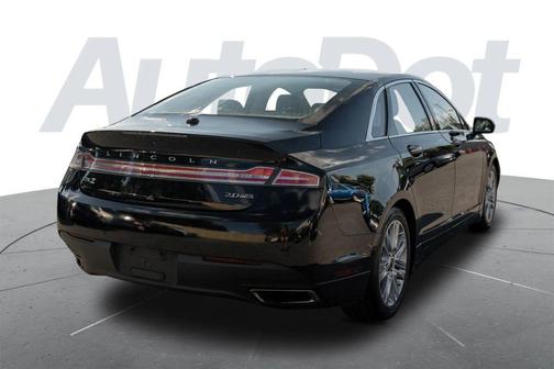2016 Lincoln MKZ Base