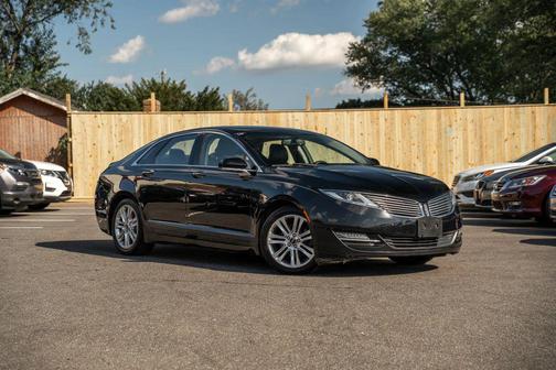 2016 Lincoln MKZ Base