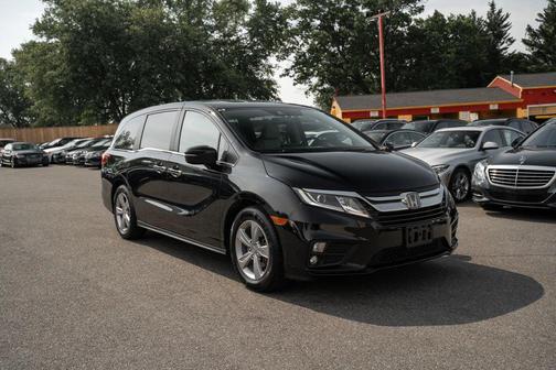 Crystal Black Pearl 2019 Honda Odyssey EX-L w/Navigation/RES