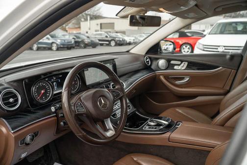 2018 Mercedes-Benz E-Class 4MATIC