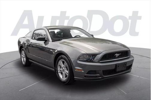 2013 Ford Mustang V6