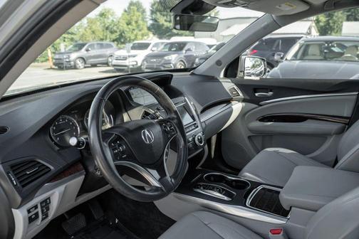 Lunar Silver Metallic 2017 Acura MDX 3.5L w/Technology Package