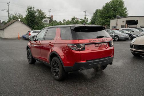 Firenze Red Metallic 2016 Land Rover Discovery Sport HSE
