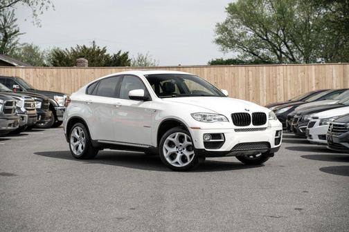 Alpine White 2014 BMW X6 xDrive50i