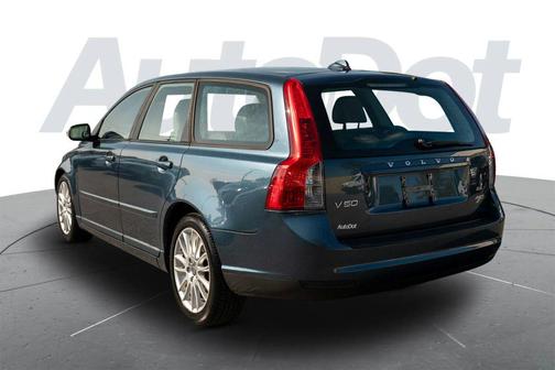 2010 Volvo V50 2.4i Sport Wagon 4D