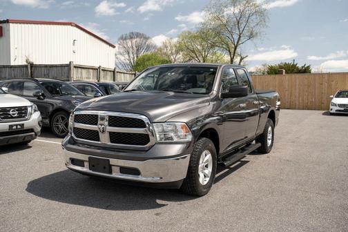 2017 RAM 1500 SLT
