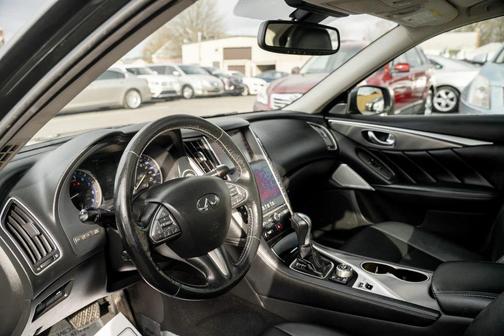 2017 INFINITI Q50 3.0T Premium