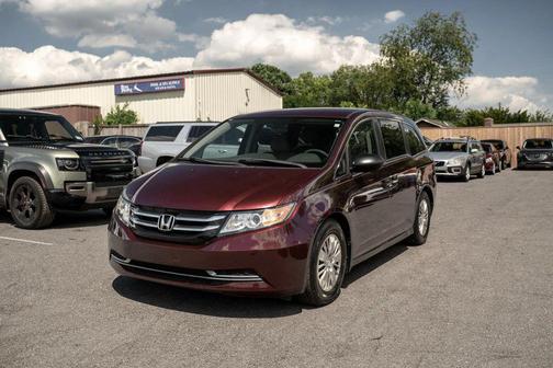 Burgundy 2014 Honda Odyssey LX