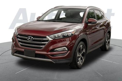 Ruby Wine 2016 Hyundai TUCSON Limited