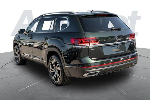 Racing Green Metallic 2021 Volkswagen Atlas 2.0T SEL