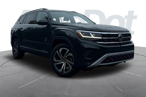Racing Green Metallic 2021 Volkswagen Atlas 2.0T SEL