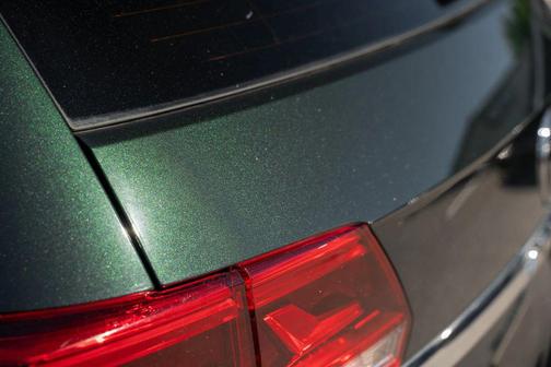 Racing Green Metallic 2021 Volkswagen Atlas 2.0T SEL