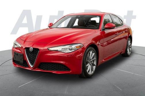 Alfa Rosso 2020 Alfa Romeo Giulia Base