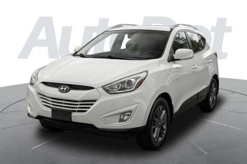 2015 Hyundai TUCSON SE