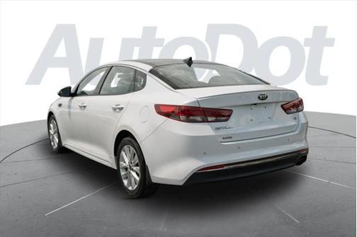 2018 Kia Optima S