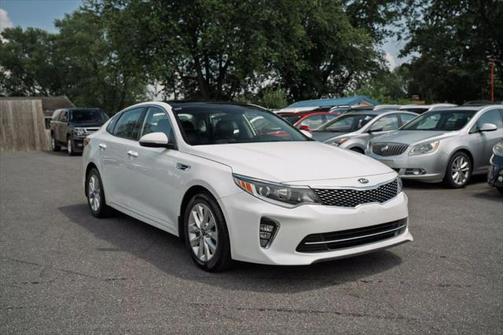 2018 Kia Optima S