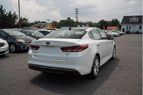 2018 Kia Optima S