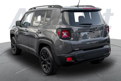 Granite Crystal Metallic Clearcoat 2017 Jeep Renegade Altitude 4x4