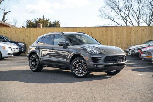 2018 Porsche Macan S