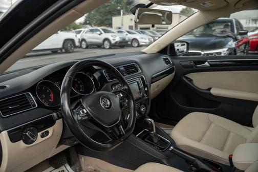 2016 Volkswagen Jetta 1.8T SEL