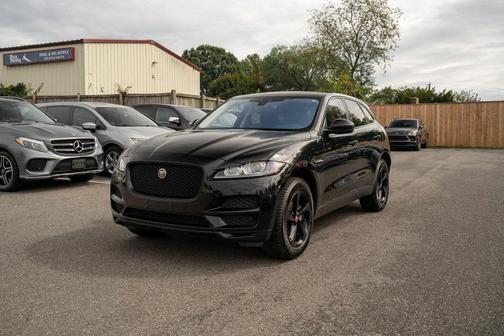 Black 2017 Jaguar F-PACE 35t Prestige