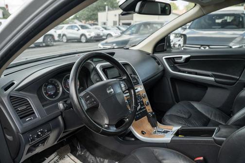 2010 Volvo XC60 T6