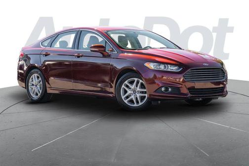 Burgundy 2016 Ford Fusion SE