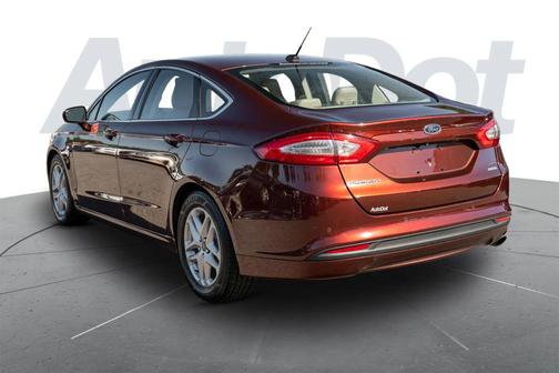 Burgundy 2016 Ford Fusion SE