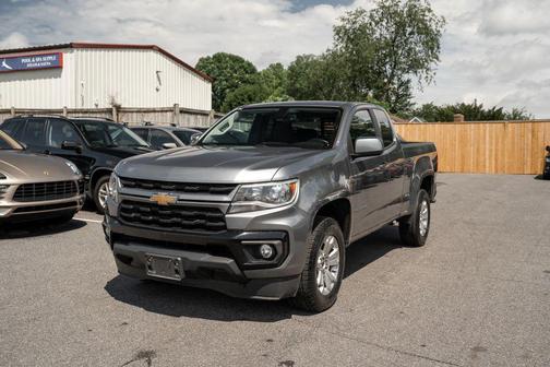 Satin Steel Metallic 2021 Chevrolet Colorado LT