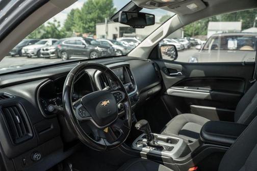 Satin Steel Metallic 2021 Chevrolet Colorado LT
