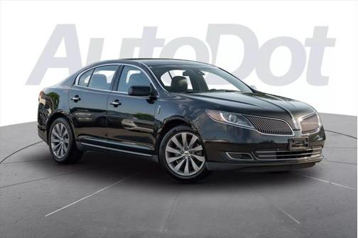 2014 Lincoln MKS Base