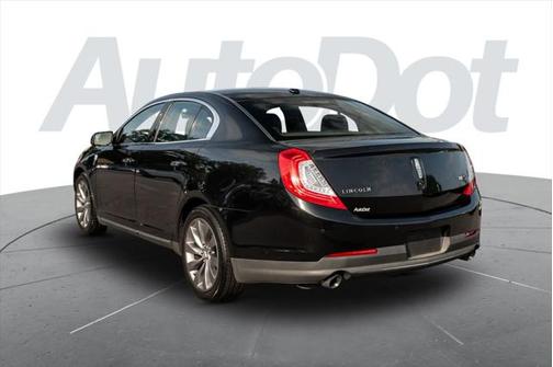 2014 Lincoln MKS Base