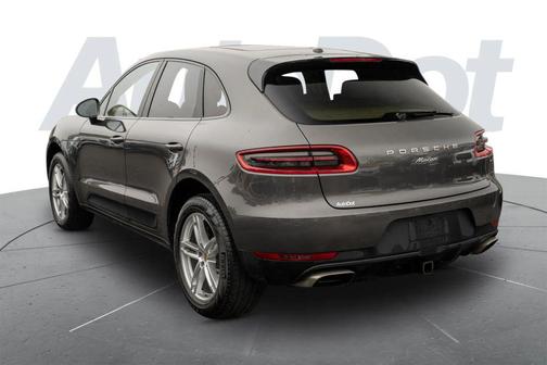 2017 Porsche Macan Sport Utility 4D