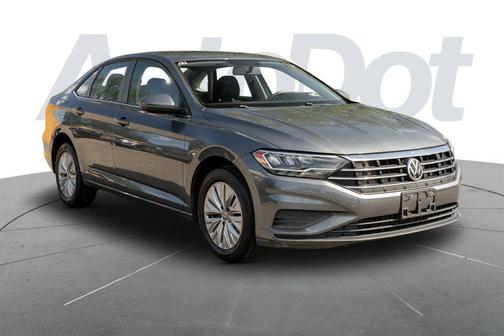 Platinum Gray Metallic 2019 Volkswagen Jetta 1.4T S