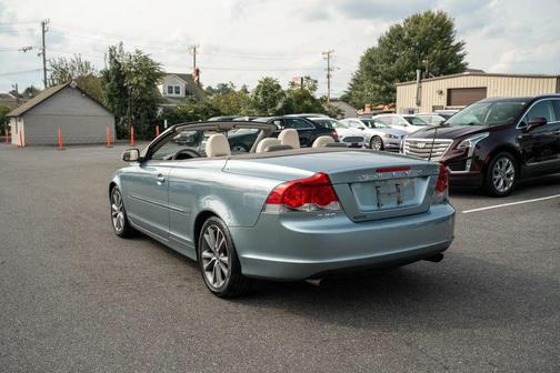 2009 Volvo C70 T5