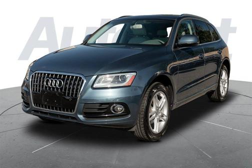 Blue 2016 Audi Q5 2.0T Premium Plus