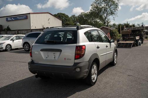 2003 Pontiac Vibe Base