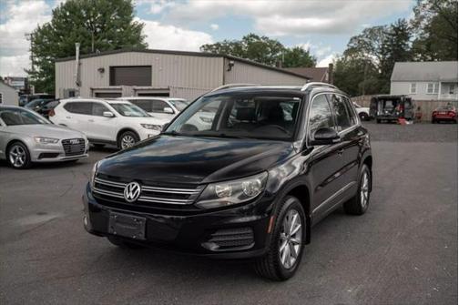 2017 Volkswagen Tiguan 2.0T Wolfsburg Edition