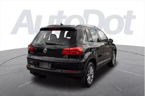 2017 Volkswagen Tiguan 2.0T Wolfsburg Edition