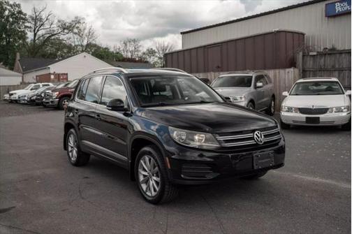 2017 Volkswagen Tiguan 2.0T Wolfsburg Edition