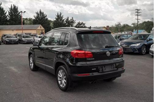 2017 Volkswagen Tiguan 2.0T Wolfsburg Edition