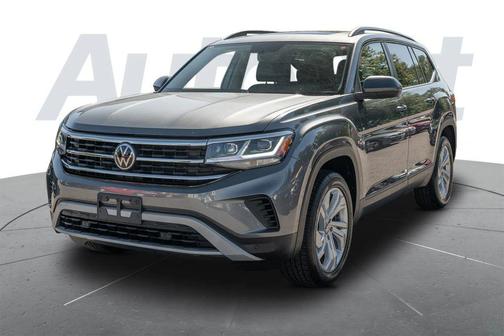 Platinum Gray Metallic 2022 Volkswagen Atlas 2.0T SE w/Technology