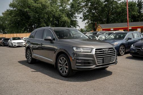 Samurai Gray Metallic 2019 Audi Q7 45 Premium Plus