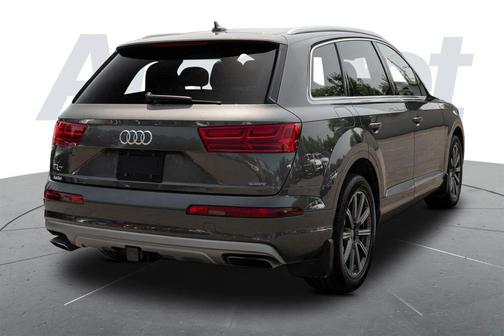 Samurai Gray Metallic 2019 Audi Q7 45 Premium Plus