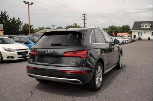 2018 Audi Q5 2.0T Prestige