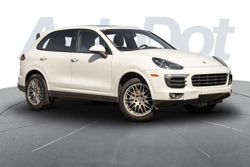 White 2017 Porsche Cayenne Platinum Edition