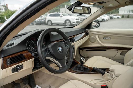 Tasman Green Metallic 2009 BMW 328 328i Coupe 2D