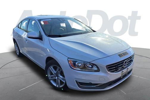 2015 Volvo S60 T5 Platinum